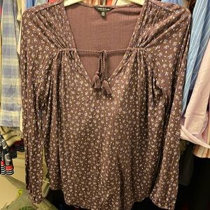 EUC Lucky Brand Tassel Floral Top